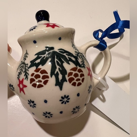 NWT WIZA POLISH POTTERY TEAPOT ORNAMENT. - Picture 3 of 5